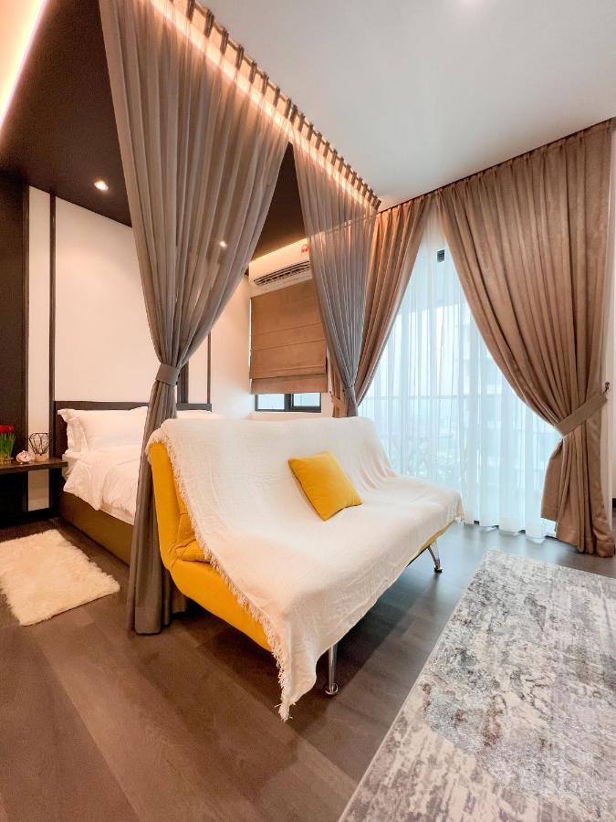 Aurora Vista Homestay Bangi At Vista Bangi With Wifi Netflix Gym Sauna Coway Swimming Pool-River View Kajang Extérieur photo